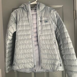 Outdoor Research Women Helium Down Hoodie Arctic Light Blue Small